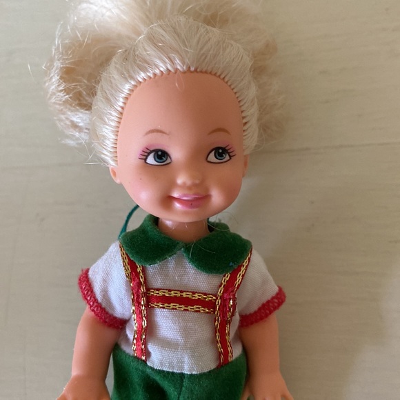 Barbie Kelly Club - Elf Kelly - Picture 2 of 3